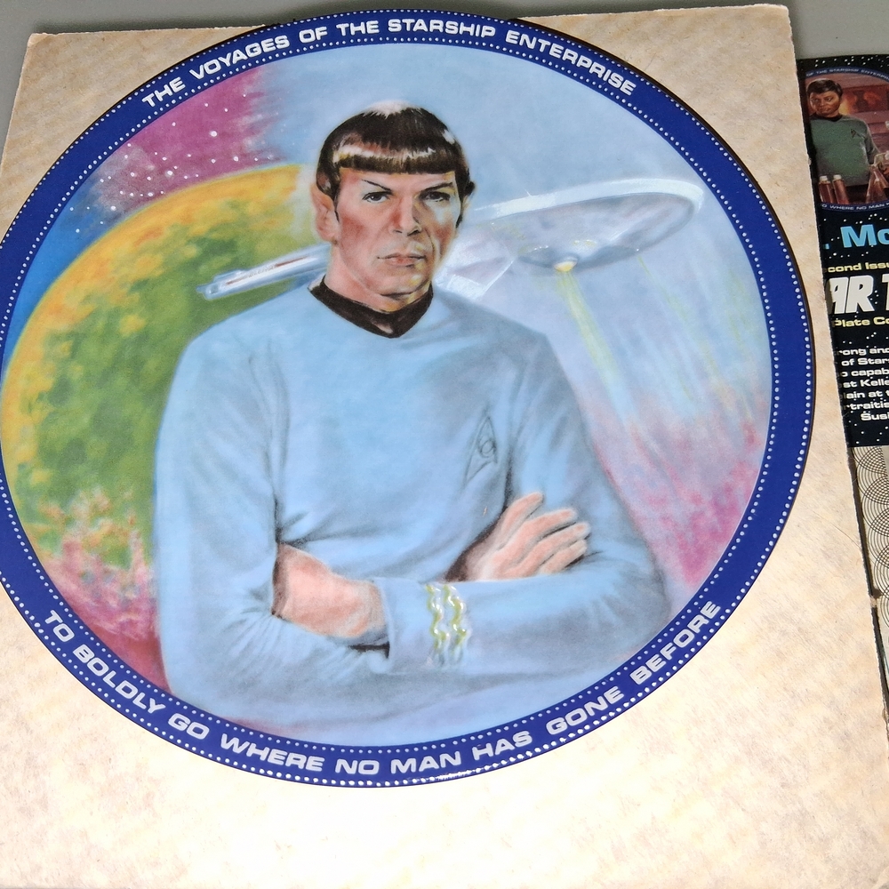 Hamilton Collection Star Trek Decorative Wall Plate